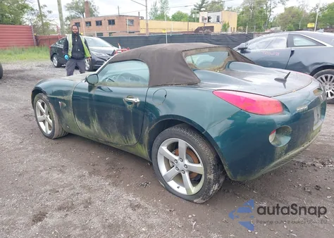 2008 Pontiac Solstice из США, поврежденный, VIN 1G2MB35B48Y126449